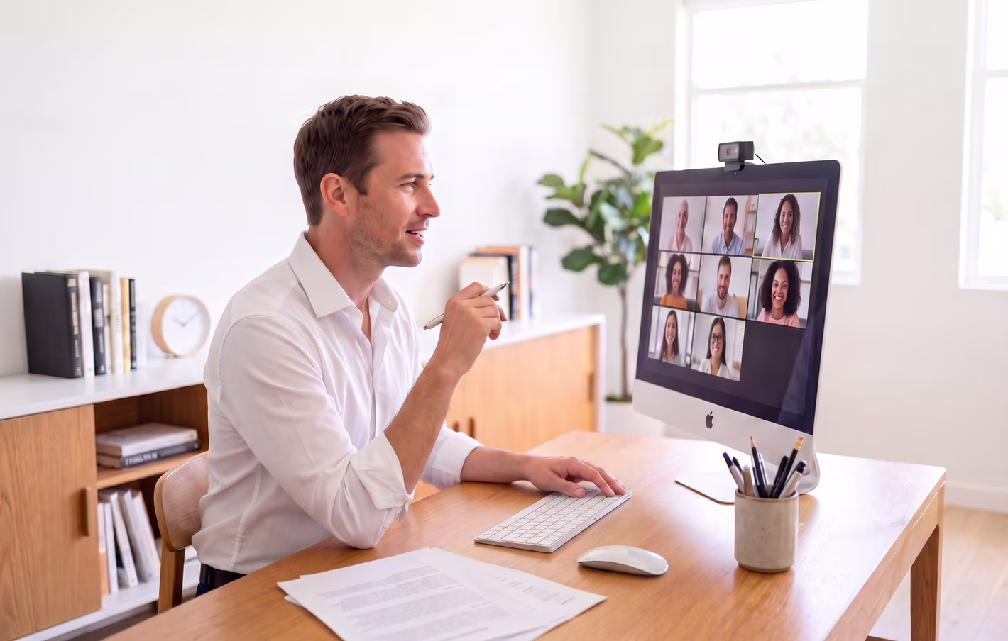 An Amast practitioner running a live virtual workshop